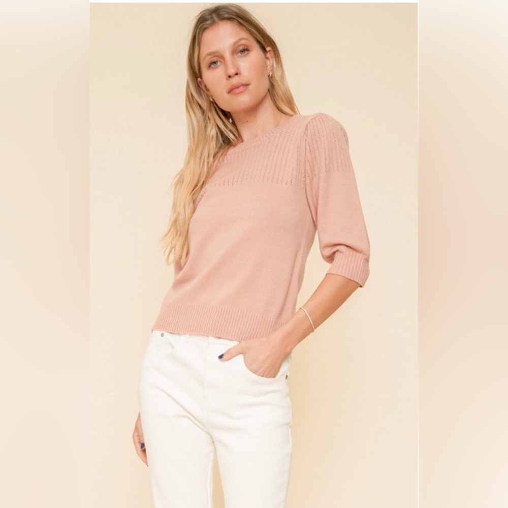 NEW!! Hem & Thread top - Picture 1 of 3